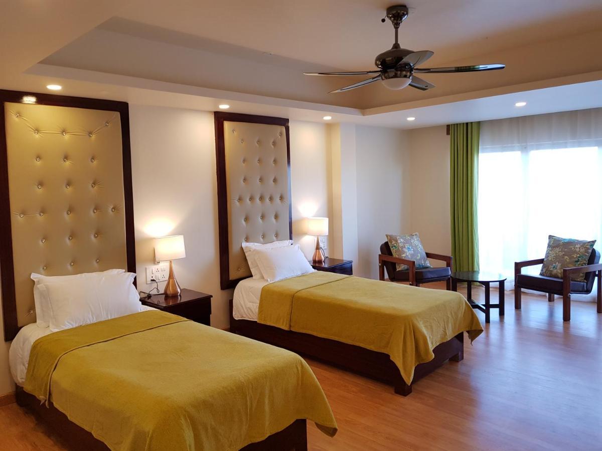 Shalom Farmhouse By The Hillside อิมฟัล ภายนอก รูปภาพ
