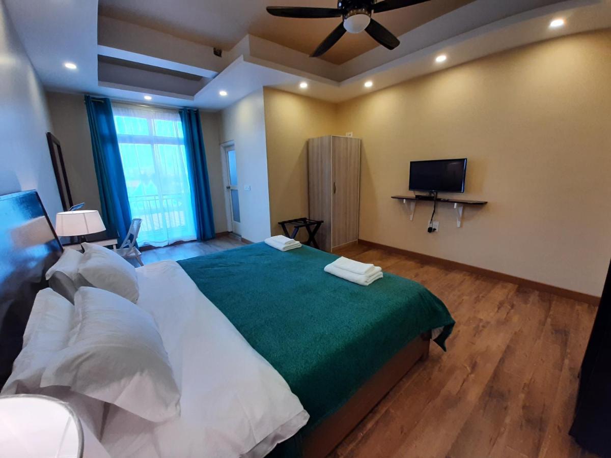 Shalom Farmhouse By The Hillside อิมฟัล ภายนอก รูปภาพ